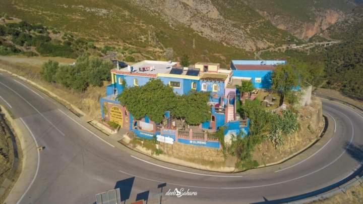 Complexe Rueda Hotel Ouslaf Luaran gambar
