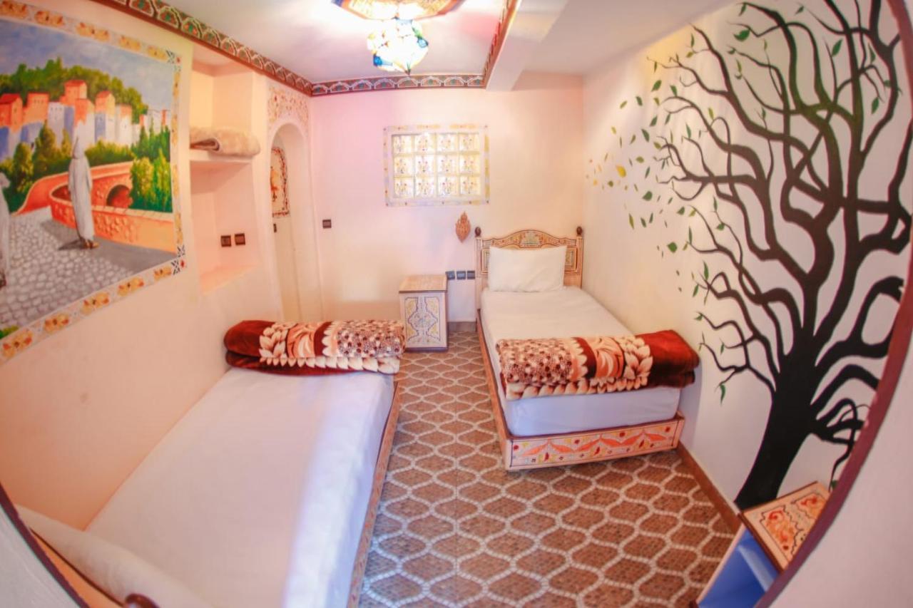 Complexe Rueda Hotel Ouslaf Luaran gambar