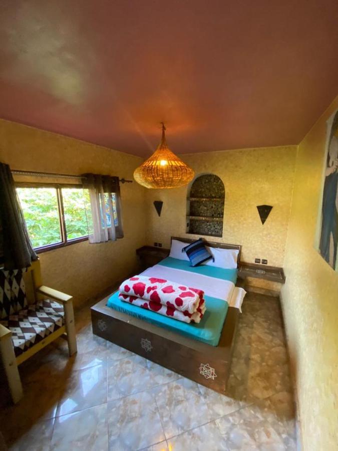 Complexe Rueda Hotel Ouslaf Luaran gambar